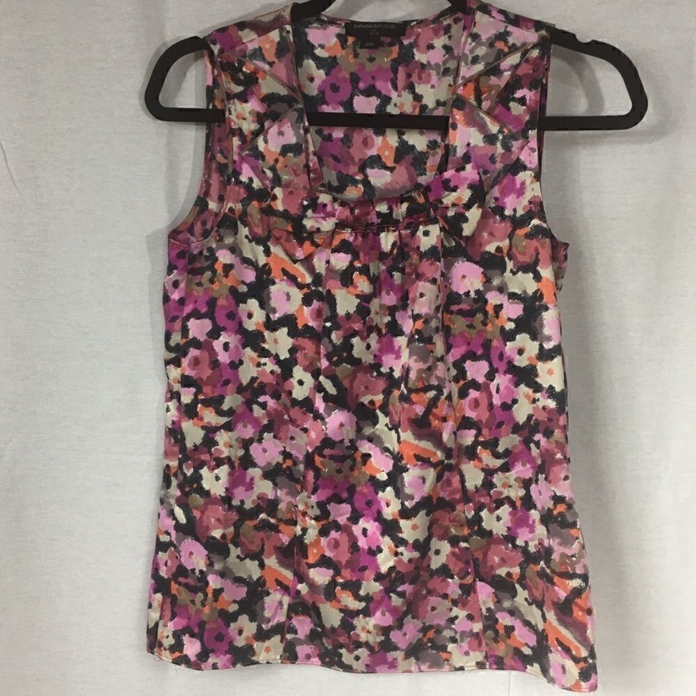 Banana Republic petite XS multi colored shell tank